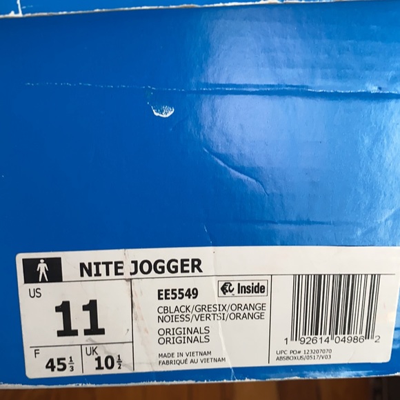 Kicks - Picture 3 of 3